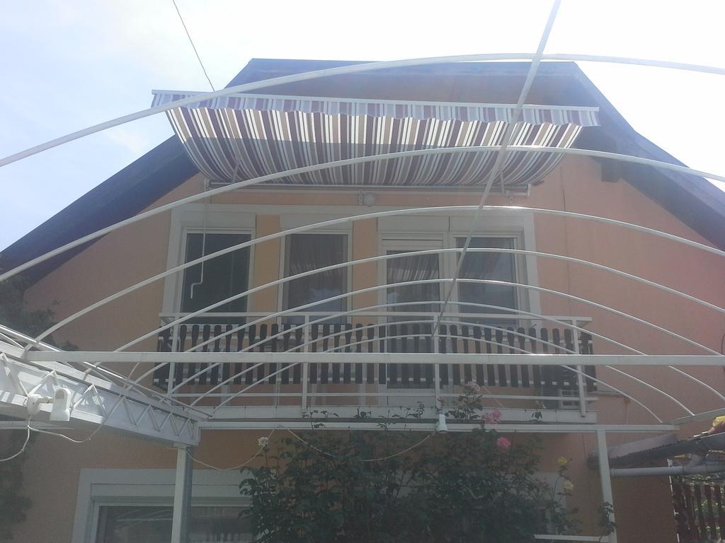 Friends Villa Apartments Hévíz Εξωτερικό φωτογραφία