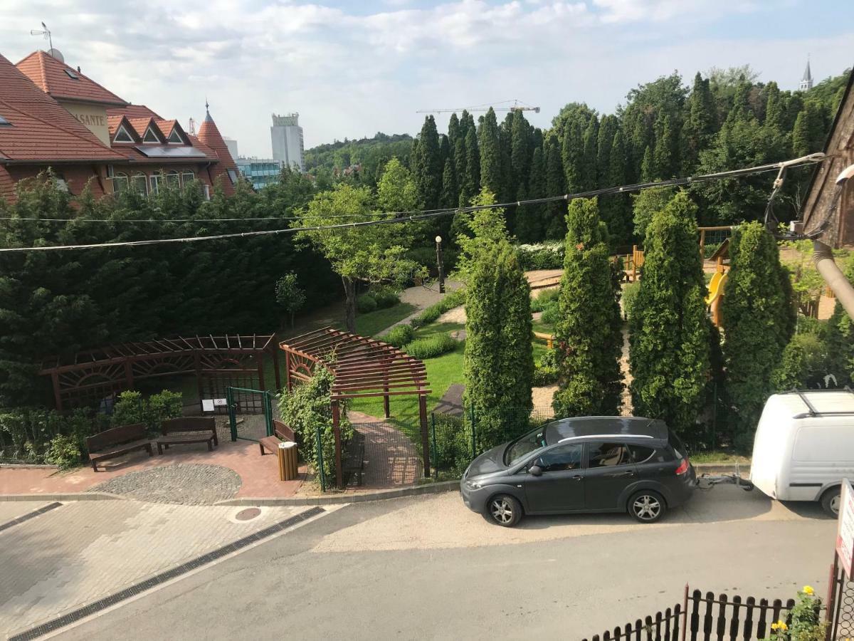 Friends Villa Apartments Hévíz Εξωτερικό φωτογραφία